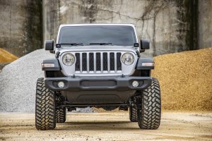 Jeep Wrangler Suspension Lift Kit - Rough Country - 1.25 Inch Body Lift Kit - '18-'25